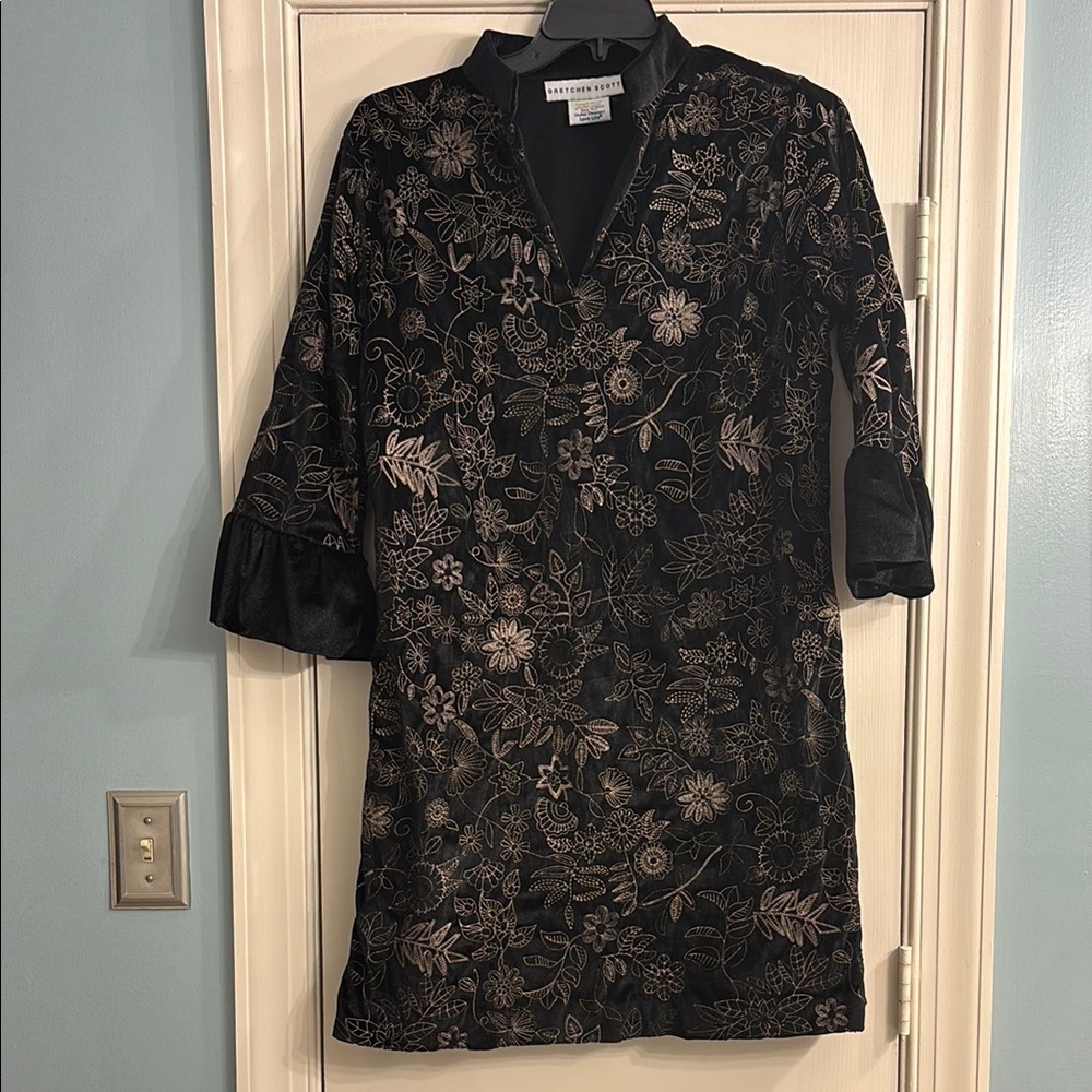 Gretchen Scott Black Floral Embroidered Dress
